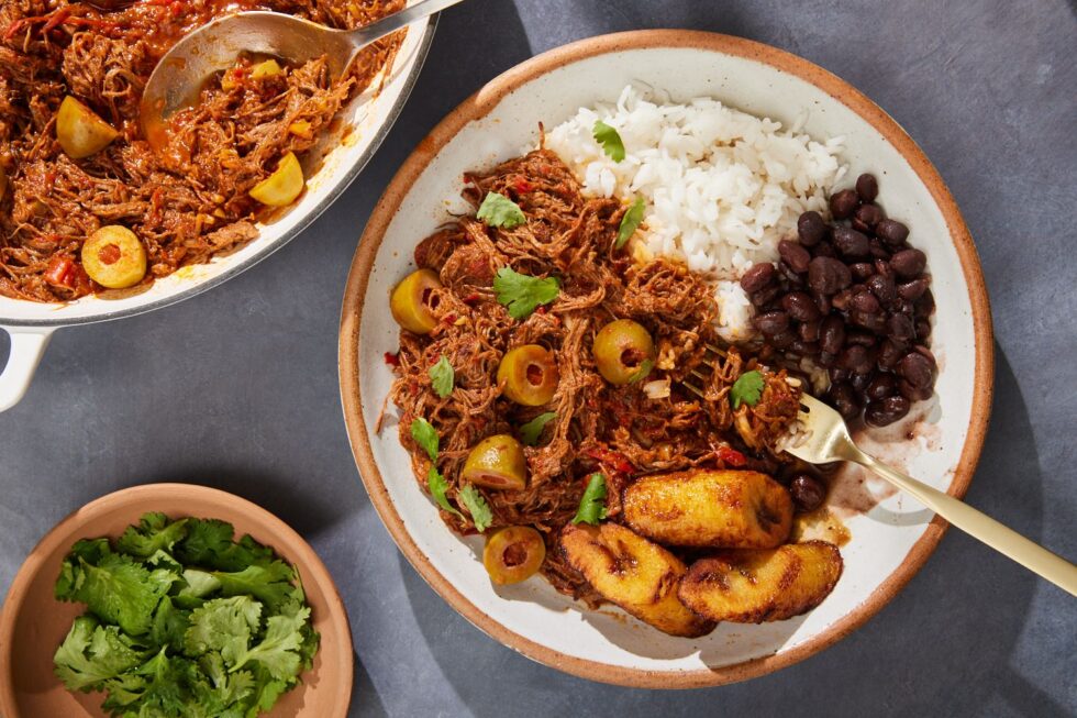 Budget Latin Recipes for Families of 4: Tortillas, Beans, Rice & Salsas Under $25